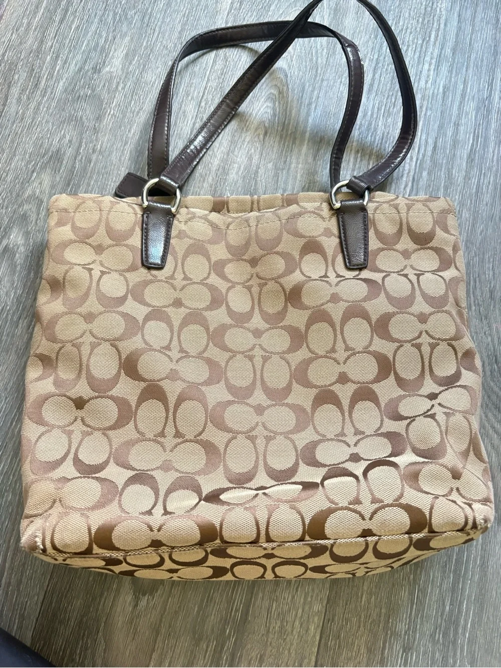 Coach canvas tote shoulder bag with signature Cs brown